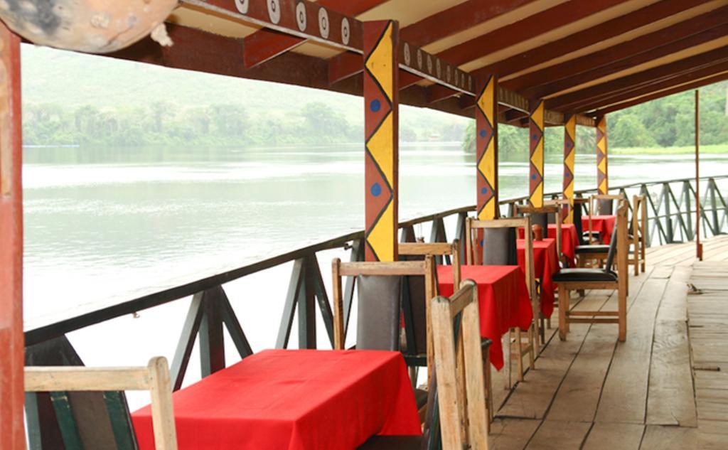 Afrikiko River Front Resort Akosombo Exterior photo